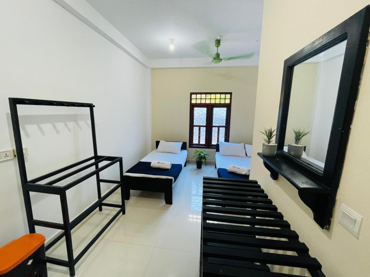Natraj Guest House Trincomalee Eksteriør bilde